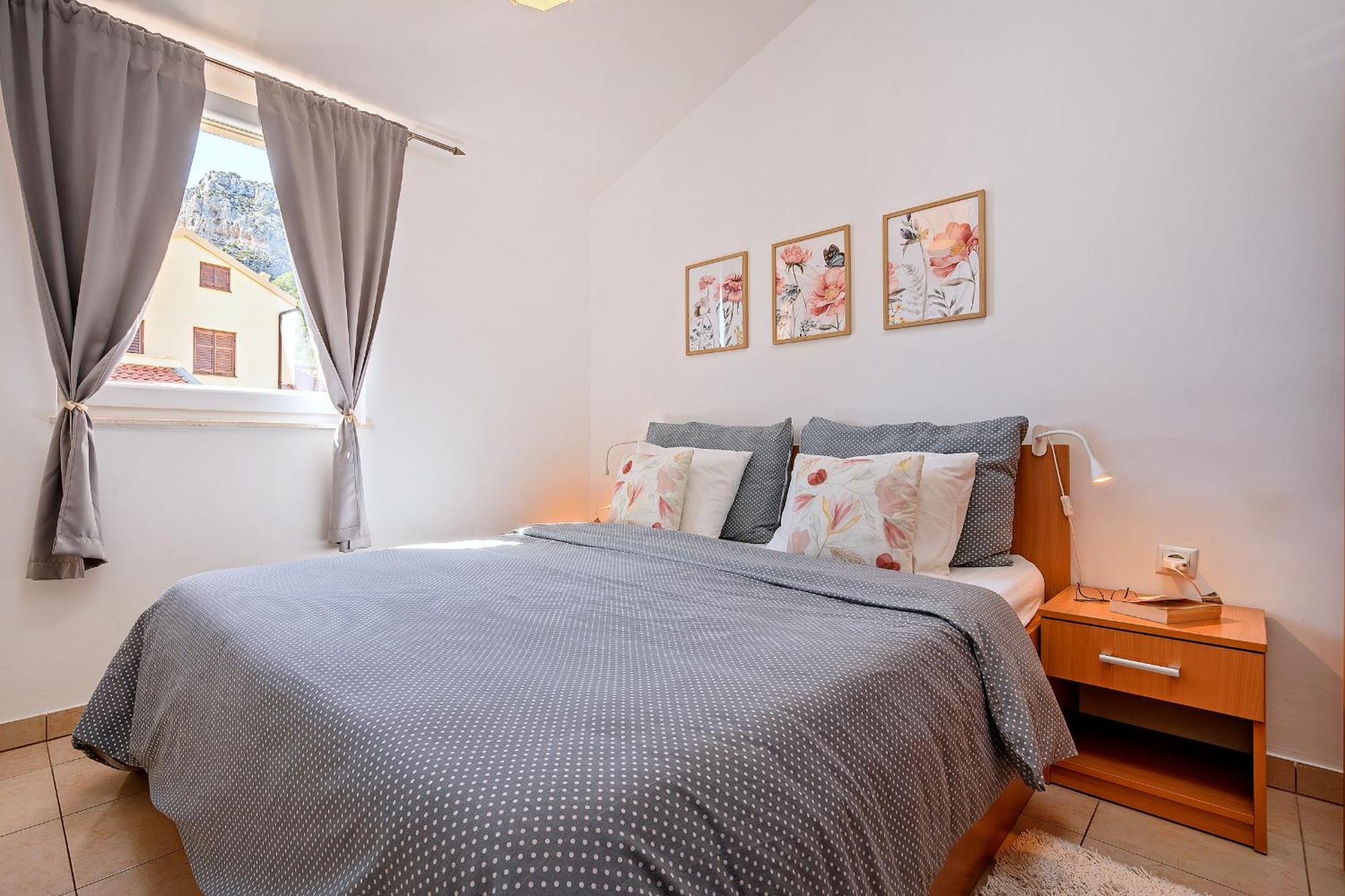 Apartment Mare Komiza Exterior photo