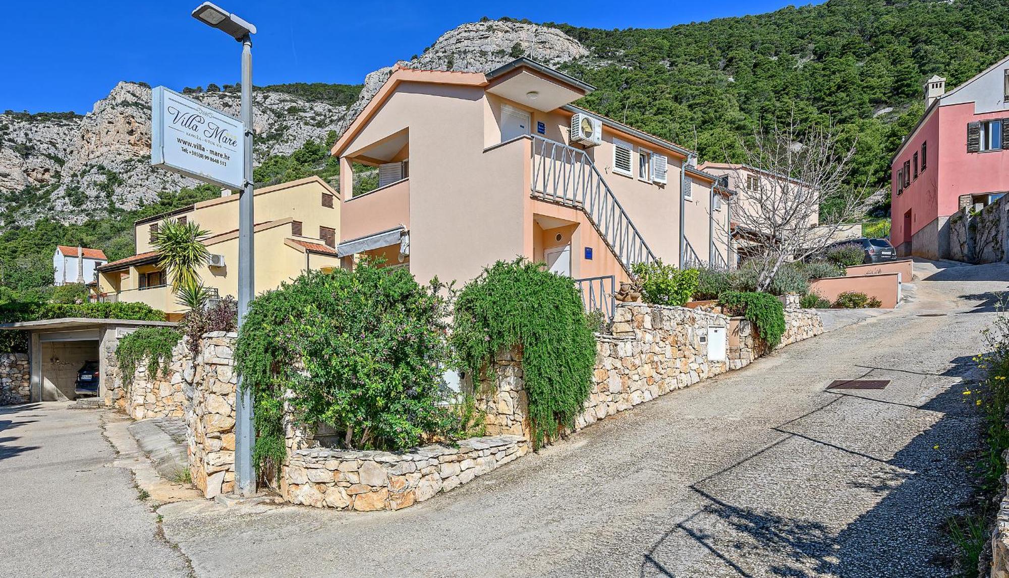 Apartment Mare Komiza Exterior photo